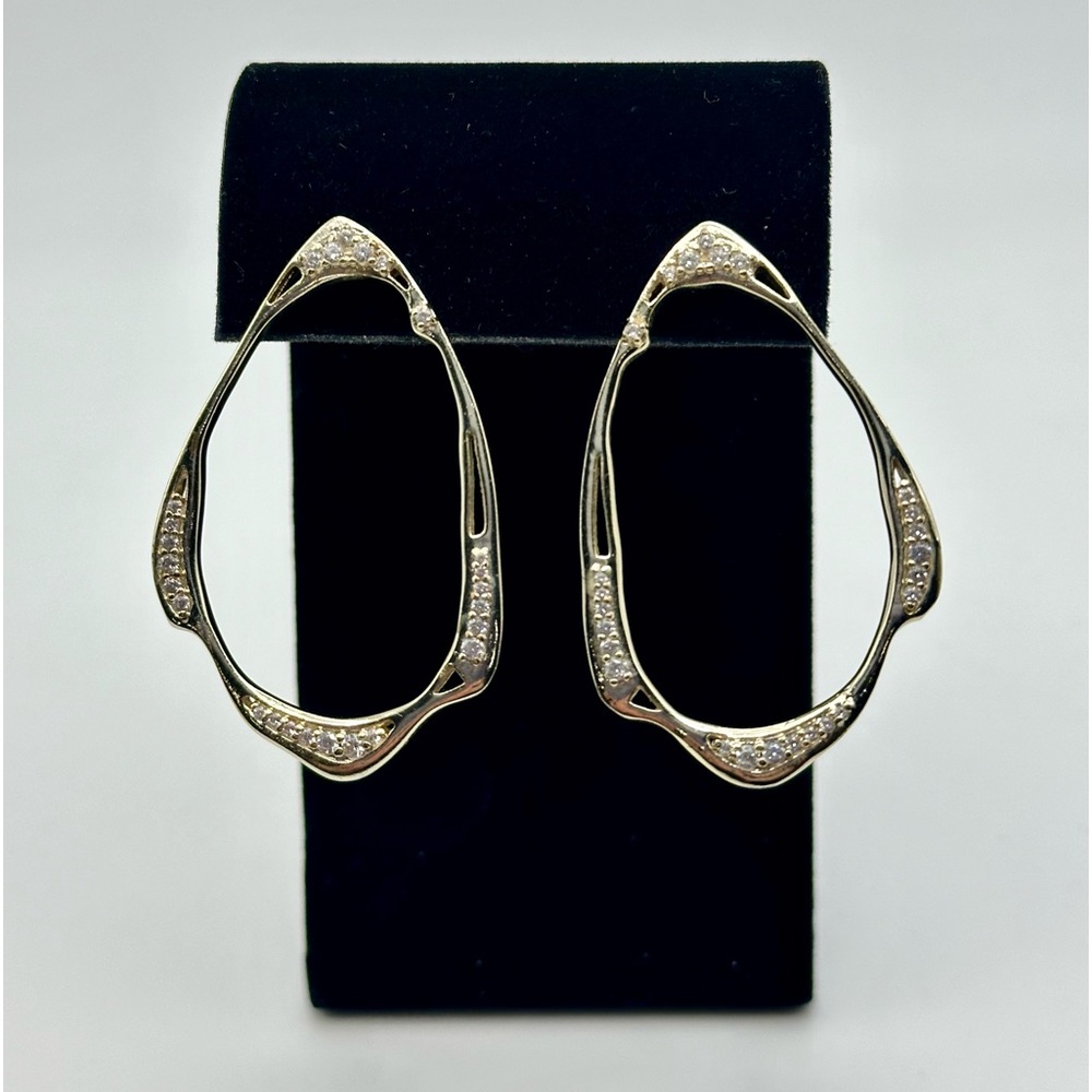 Kendra Scott Livi Earrings in Gold